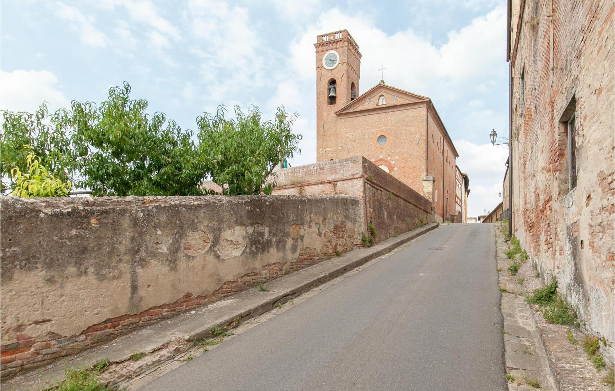 Awesome Home In Montefoscoli With Wifi Exterior photo